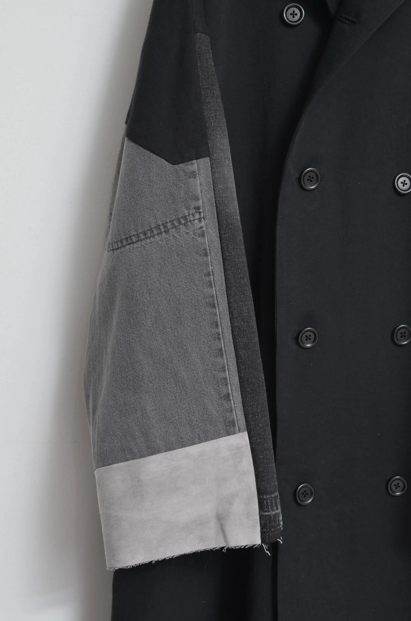 DENIM SLEEVE TRENCH COAT/BLK/02