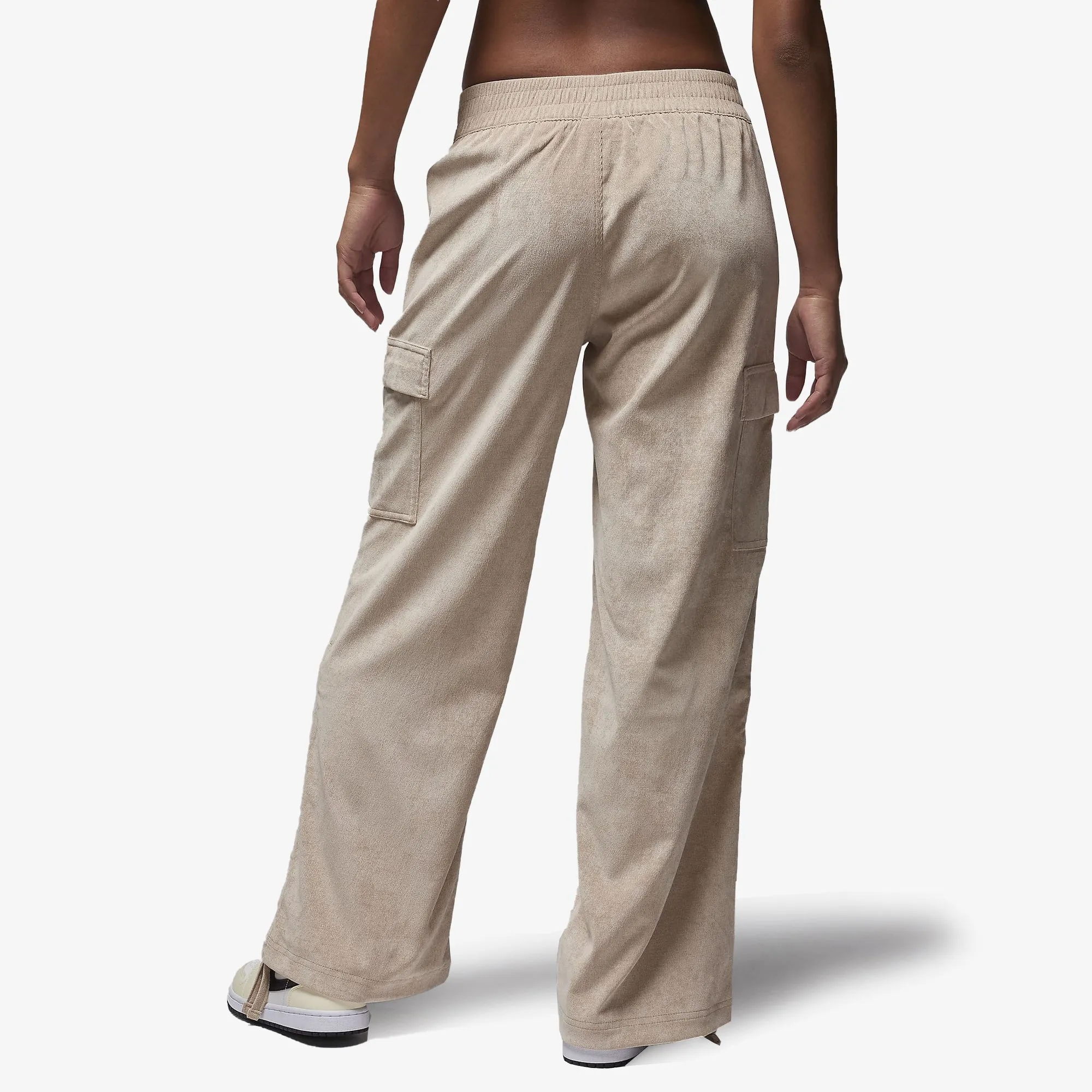 Jordan | WMN'S CORDUROY CHICAGO PANTS  { DESERT