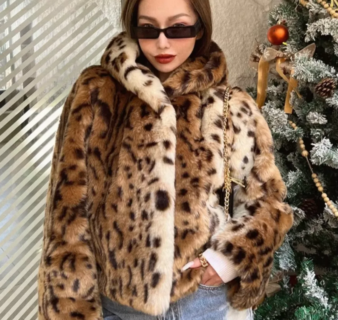 Women's Posh Leopard Faux Fur Hoodie Coat